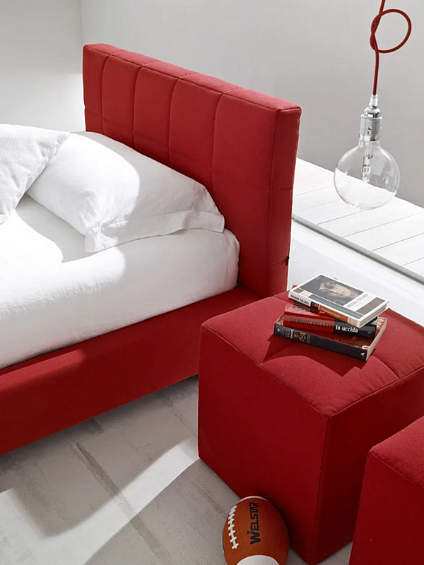 Letto matrimoniale con testiera imbottita in tessuto Duomo Design Mono Basic Mono Sponda Large fabbrica Duomo Design dall'Italia. Foto №2