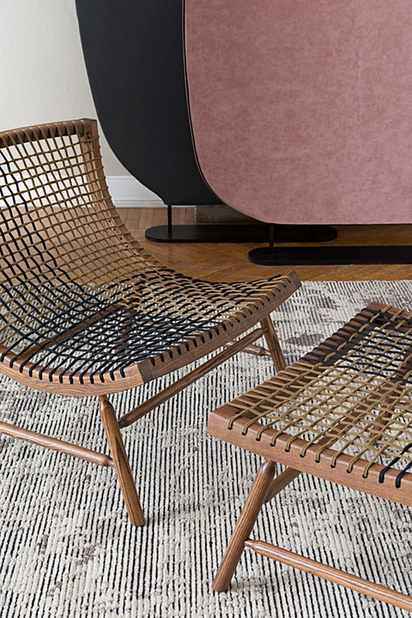 Poltrona in legno massello Sitar Saba fabbrica SABA dall'Italia. Foto №6