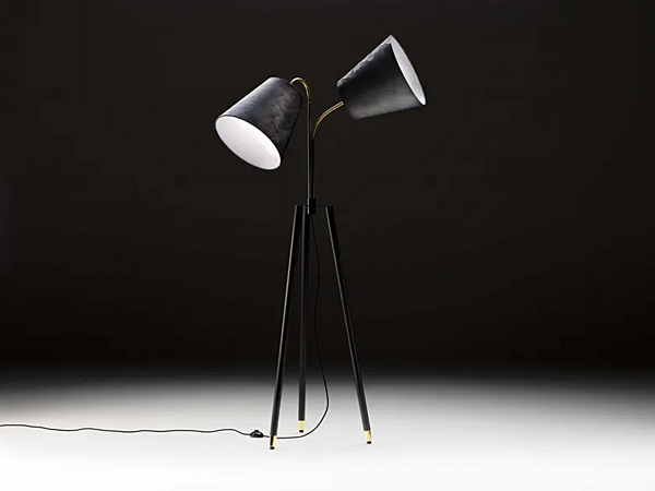 Lampada da terra in frassino LED con treppiede Black Tie fabbrica Black Tie dall'Italia. Foto №2
