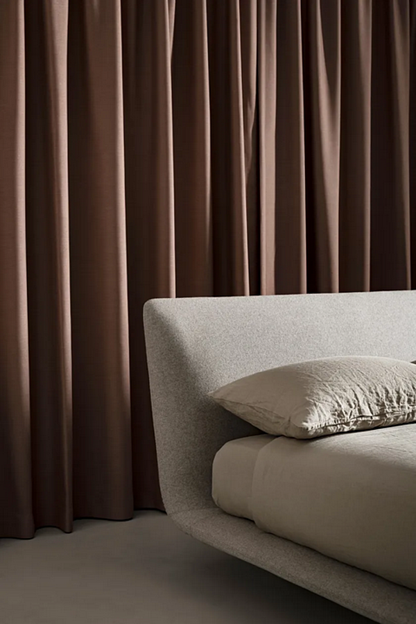 Letto imbottito con illuminazione integrata Kristalia Legri fabbrica Kristalia dall'Italia. Foto №5