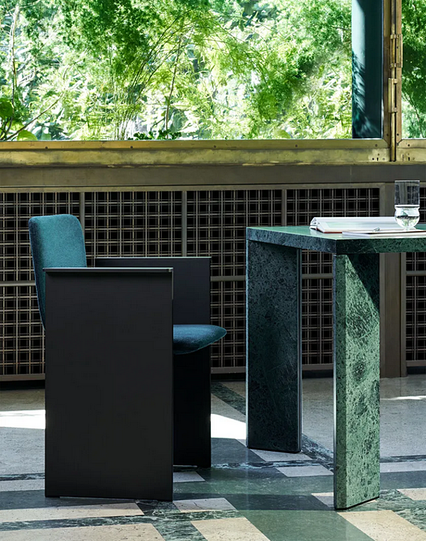 Poltrona imbottita con braccioli Flutz CASSINA fabbrica CASSINA dall'Italia. Foto №11