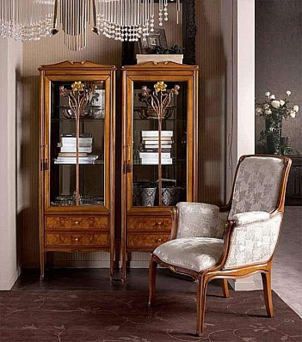 Vetrina MEDEA 978 fabbrica MEDEA dall'Italia. Foto №1