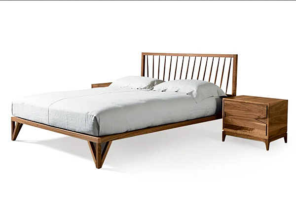 Letto matrimoniale in legno con testata imbottita DALE Leggiadro P 120 fabbrica DALE dall'Italia. Foto №2