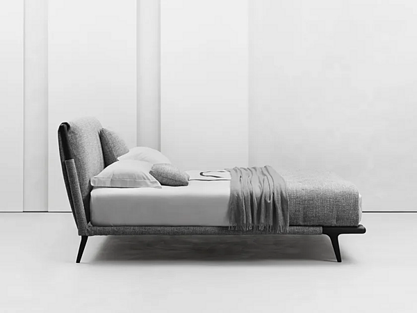 Letto matrimoniale con testata imbottita Flou Gaudi fabbrica Flou dall'Italia. Foto №14