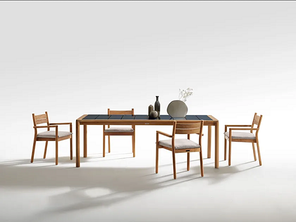 Sedia da giardino impilabile in legno con braccioli Apache Atmosphera fabbrica ATMOSPHERA dall'Italia. Foto №2