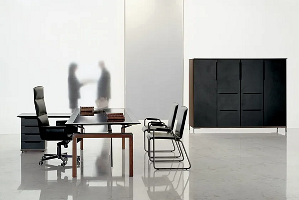 Scrivania esecutiva rettangolare in legno con piano in pelle I 4 Mariani Paso Doble fabbrica i 4 Mariani dall'Italia. Foto №12