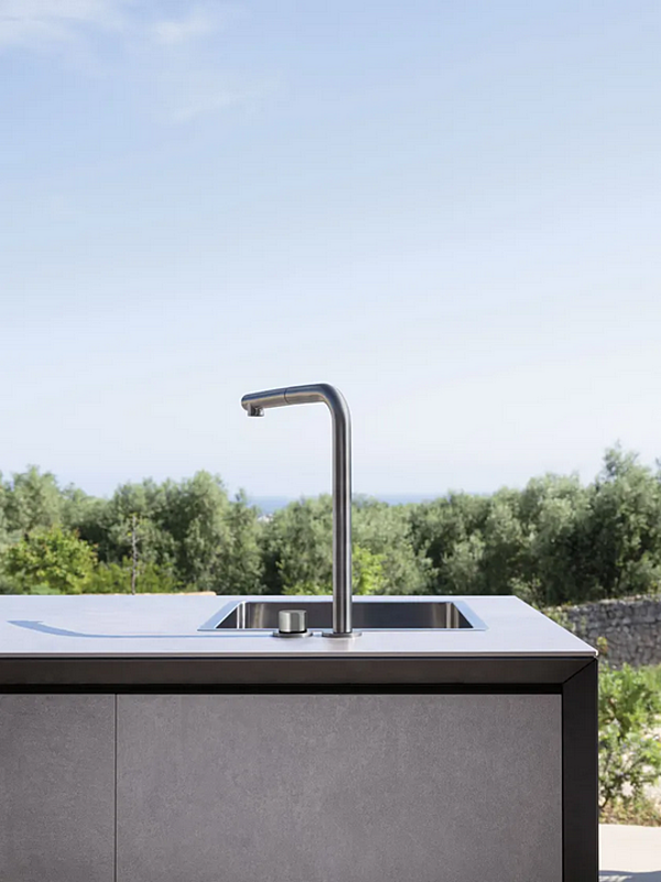 Cucina da esterno in alluminio e ceramica con barbecue VARASCHIN fabbrica VARASCHIN dall'Italia. Foto №8