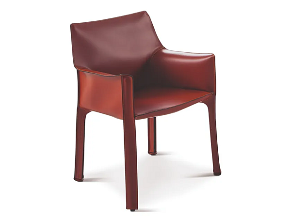 Poltrona in pelle conciata con braccioli CASSINA 413 CAB fabbrica CASSINA dall'Italia. Foto №3