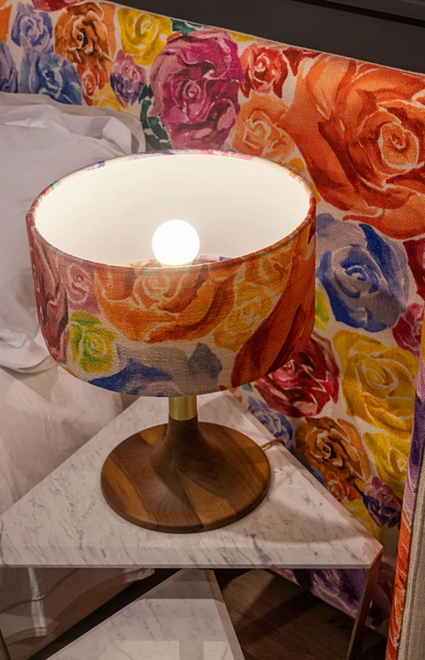 Lampada da tavolo con paralume in tessuto Partagas FORMITALIA Partagas-Lamp-B fabbrica FORMITALIA dall'Italia. Foto №2