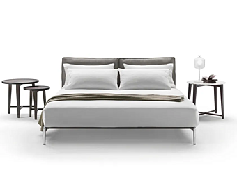 Letto matrimoniale in tessuto con testata imbottita FLEXFORM ADDA