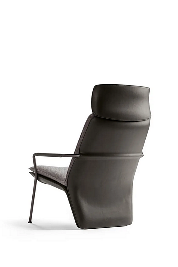 Poltrona imbottita con poggiatesta Arabesque Poltrona Frau fabbrica POLTRONA FRAU dall'Italia. Foto №3