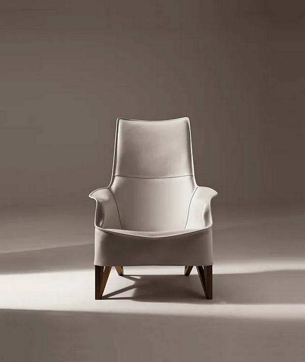 Poltrona in pelle conciata con poggiatesta Mobius GIORGETTI fabbrica GIORGETTI dall'Italia. Foto №5