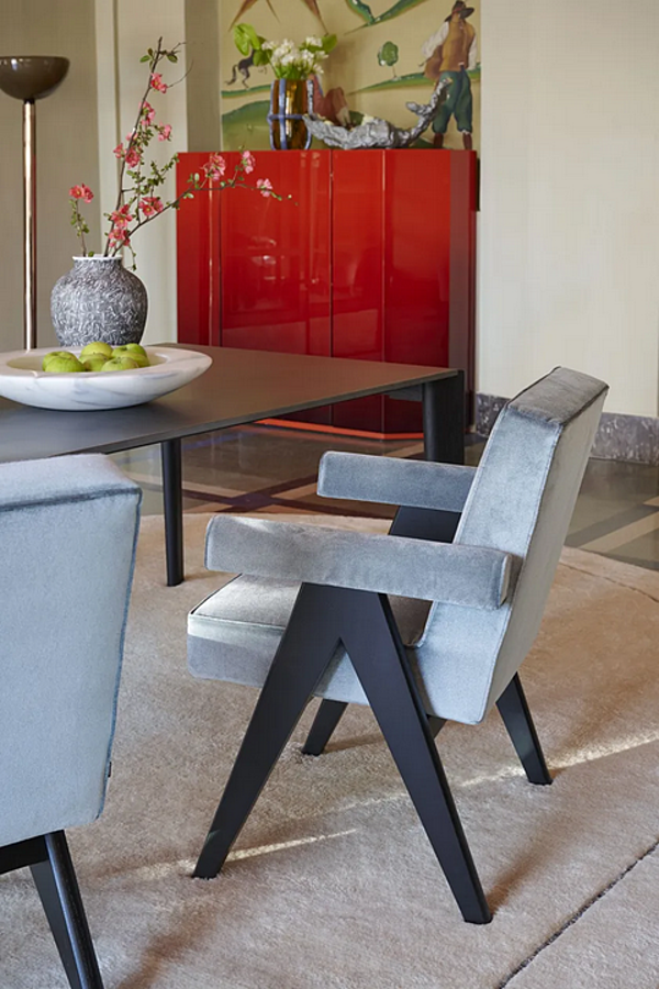 Poltrona con braccioli in tessuto CASSINA COLLEZIONE COMMITTEE fabbrica CASSINA dall'Italia. Foto №7