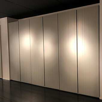 Armadio Senzafine anta Stratus