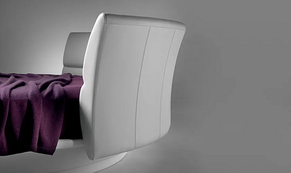 Letto matrimoniale rotondo con spalliera imbottita POLTRONA FRAU Lullaby Due fabbrica POLTRONA FRAU dall'Italia. Foto №6