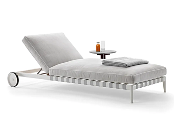 Lettino prendisole in tessuto con ruote FLEXFORM ATLANTE