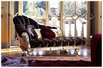 Couch Allure