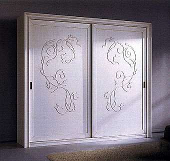 Cupboard 957