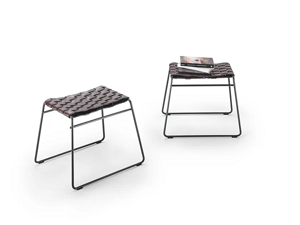 Pouf con base a slitta in pelle conciata FLEXFORM MATE fabbrica FLEXFORM dall'Italia. Foto №2