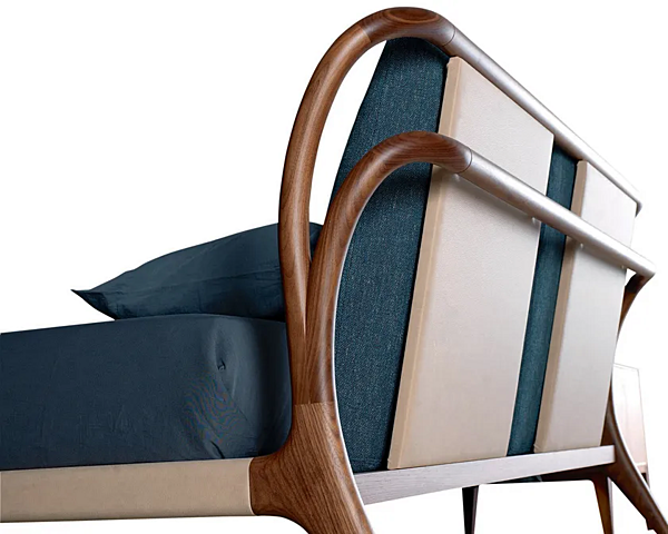 Letto matrimoniale in legno massello con testata imbottita DALE Smusso P 130 fabbrica Dale Italia (by Cantiero) dall'Italia. Foto №15