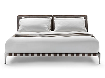 Letto matrimoniale in tessuto con testata imbottita FLEXFORM GREGORY