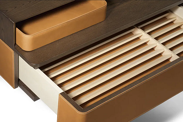 Mobile TV in pelle conciata con cassetti Fidelio POLTRONA FRAU fabbrica POLTRONA FRAU dall'Italia. Foto №4