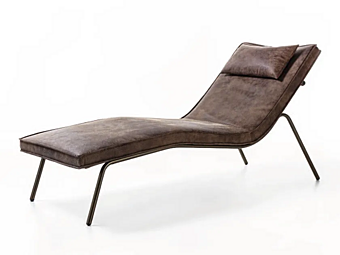 Chaise longue in pelle imbottita ENRICO PELLIZZONI fabbrica ENRICO  PELLIZZONI dall'Italia