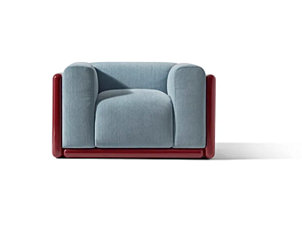 Poltrona in tessuto con braccioli Cornaro CASSINA