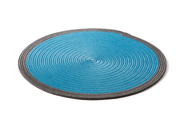 Tovaglietta rotonda in polipropilene intrecciato CASSINA Mboro fabbrica CASSINA dall'Italia. Foto №1