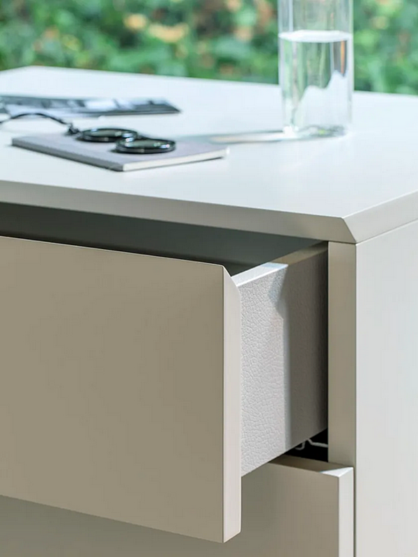 Comodino in legno con cassetti Flou Splendor fabbrica Flou dall'Italia. Foto №5