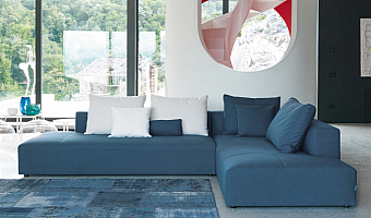 Couch 785