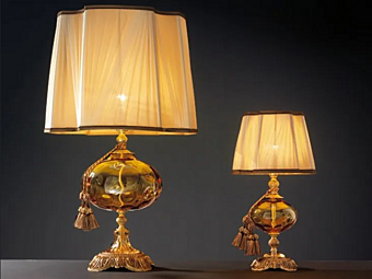 Lampada da tavolo in metallo Teseo LG1 LP1 Euroluce Lampadari