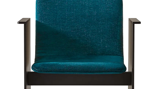 Poltrona imbottita con braccioli Flutz CASSINA fabbrica CASSINA dall'Italia. Foto №6