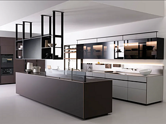 Cucina in laminato con isola senza maniglie Riciclantica Outline cioccolato VALCUCINE