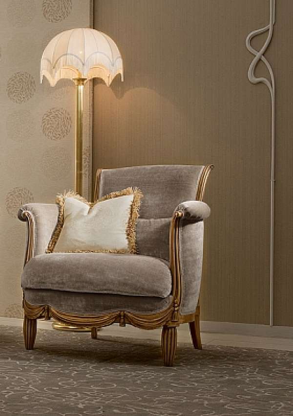 Poltrona MEDEA 586 fabbrica MEDEA dall'Italia. Foto №1