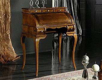 Secrétaire 1667-ve