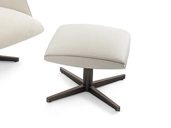 Pouf girevole con base a 4 razze GIORGETTI CLORI