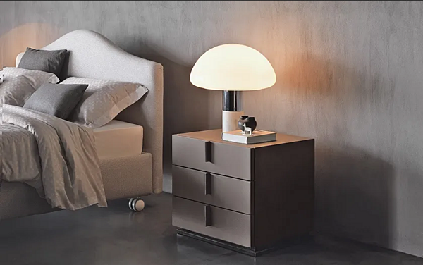 Comodino con cassetti in legno Ari Flou fabbrica Flou dall'Italia. Foto №9