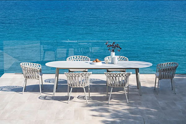 Sedia da giardino in alluminio verniciato a polvere con braccioli Emma Cross VARASCHIN 24810/24811, 24810L/24811L fabbrica VARASCHIN dall'Italia. Foto №14