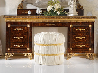 Туалетный стол из дерева с зеркалом A.R. Arredamenti Grand Royal 480