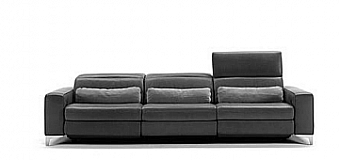 Couch Magenta