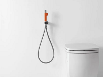 Spruzzatore a mano in acciaio inox per wc AGAPE Hydro Idroscopino fabbrica Agape dall'Italia