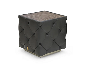 Pouf quadrato in pelle trapuntato FORMITALIA Overseas