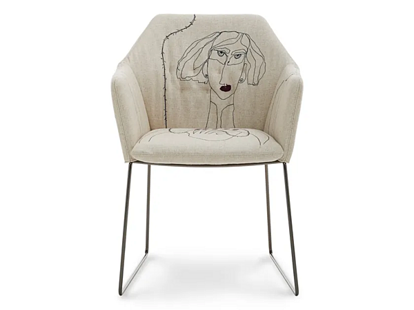 Sedia in tessuto con braccioli base a slitta Saba collezione New York by Marras fabbrica SABA dall'Italia. Foto №2