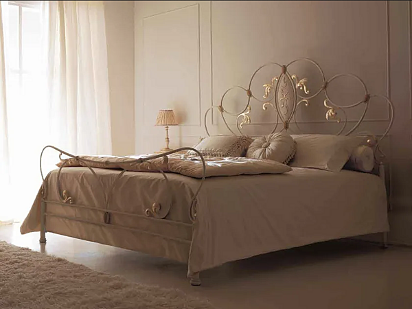 Letto matrimoniale con testata imbottita in tessuto Tiffany CORTEZARI fabbrica CORTE ZARI dall'Italia. Foto №1