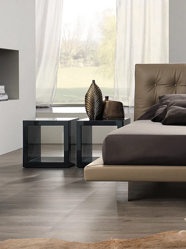 Трапезный стол квадратный из МДФ коллекции Quadro Duomo Design fabbrica Duomo Design dall'Italia. Foto №3