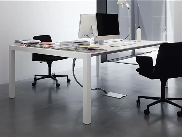 Scrivania rettangolare in legno Sushi Kristalia fabbrica Kristalia dall'Italia. Foto №1