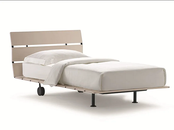 Letto singolo in legno Tadao Flou fabbrica Flou dall'Italia. Foto №1
