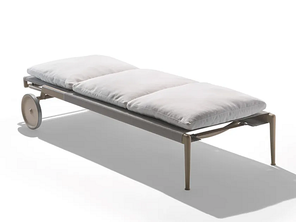 Lettino prendisole reclinabile in Batyline FLEXFORM collezione Atlante Light 2A4G9 fabbrica FLEXFORM dall'Italia. Foto №4