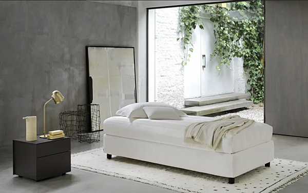 Letto singolo sommier in legno Flou collezione  fabbrica Flou dall'Italia. Foto №2